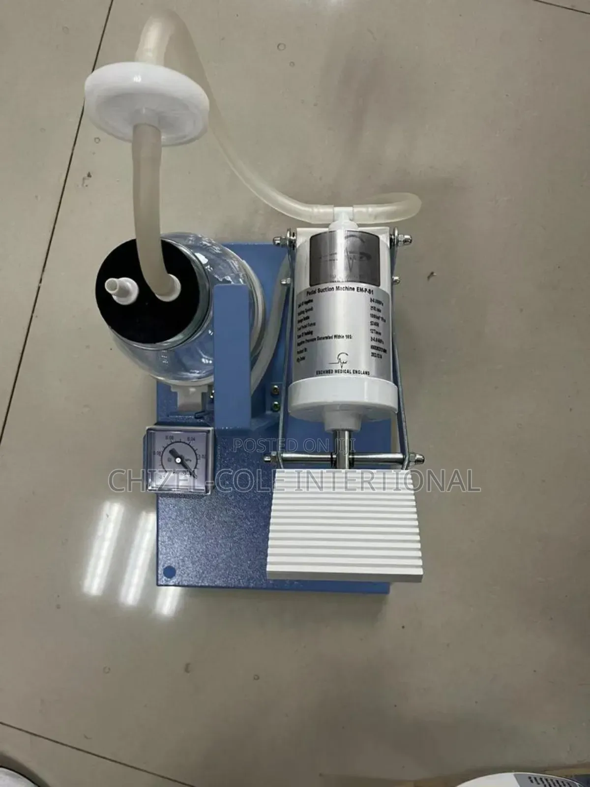 Pedal Suction Machine