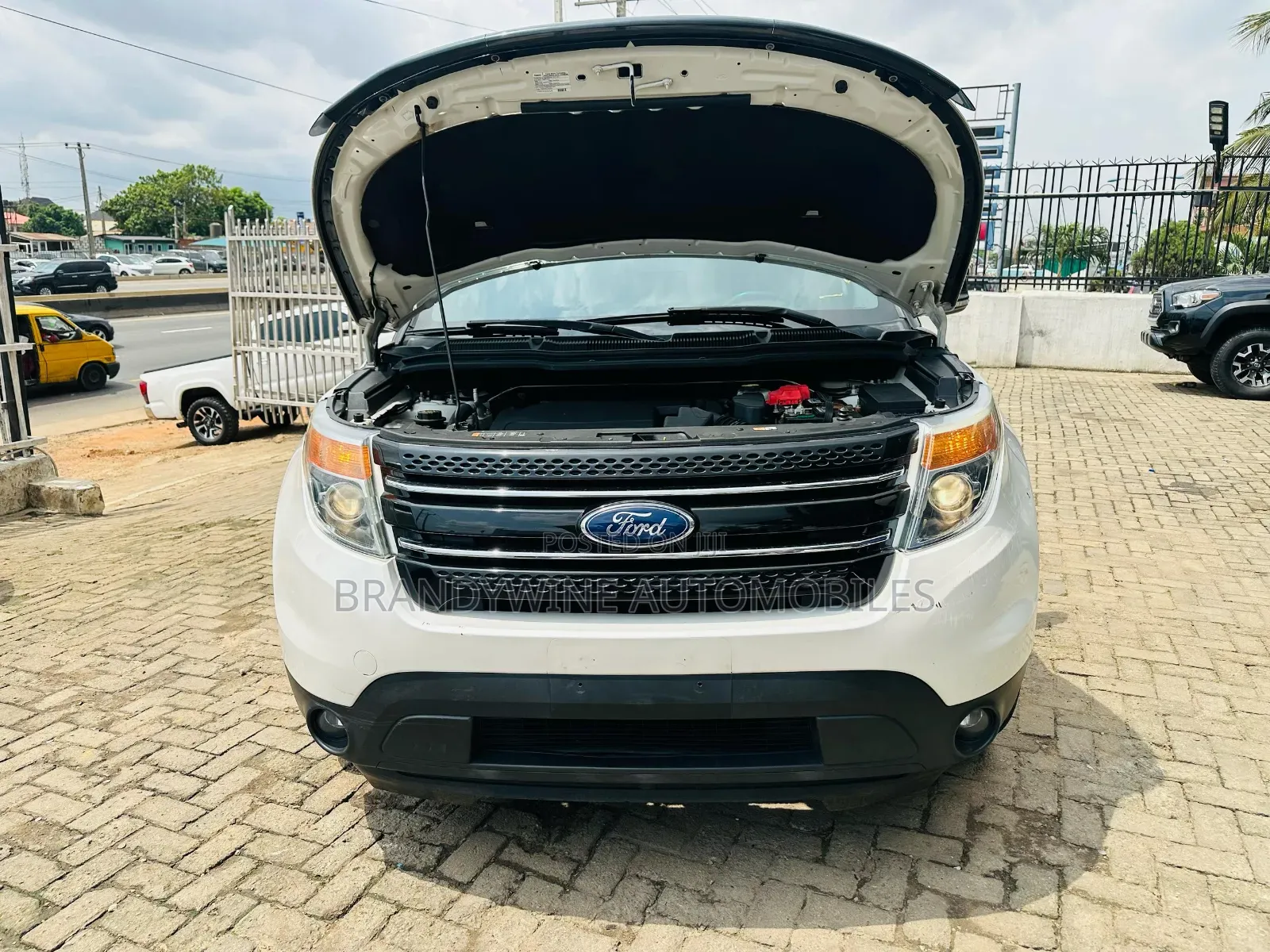 Ford Explorer 2015 White