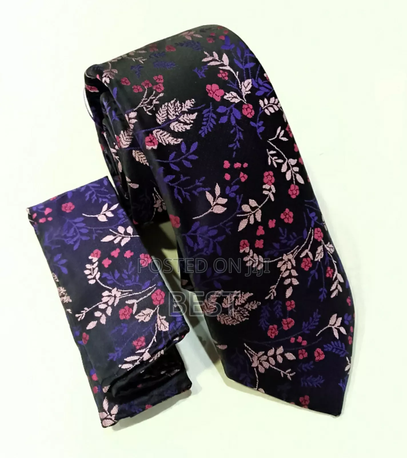 Higher Grade Quality Tis With Pockets Square