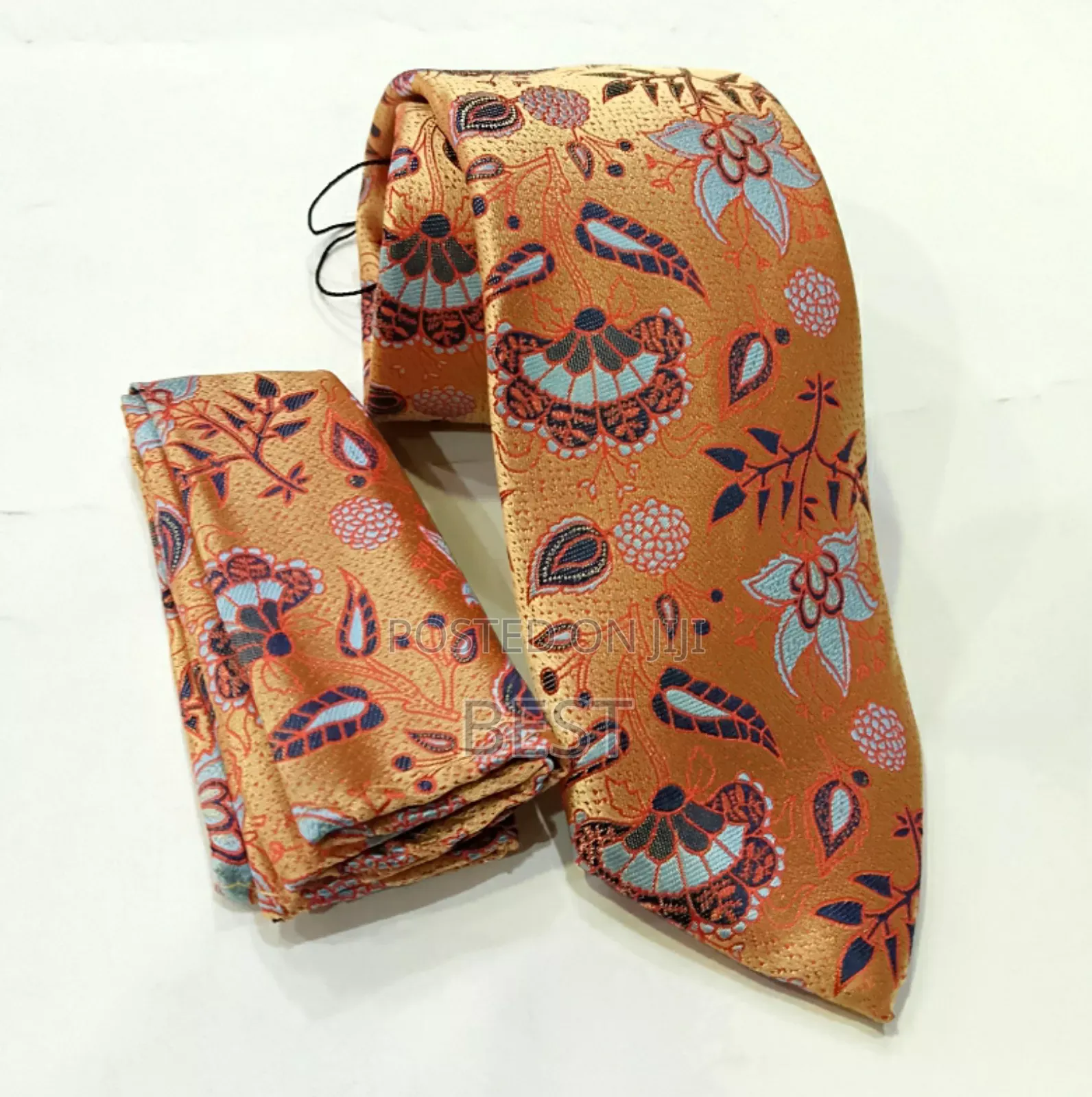 Higher Grade Quality Tis With Pockets Square