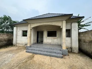 Photo - 3bdrm Bungalow in Itam Police Station, Uyo for sale