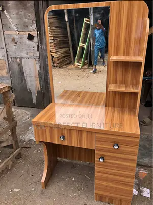 High Standards Quality Dressing Mirror