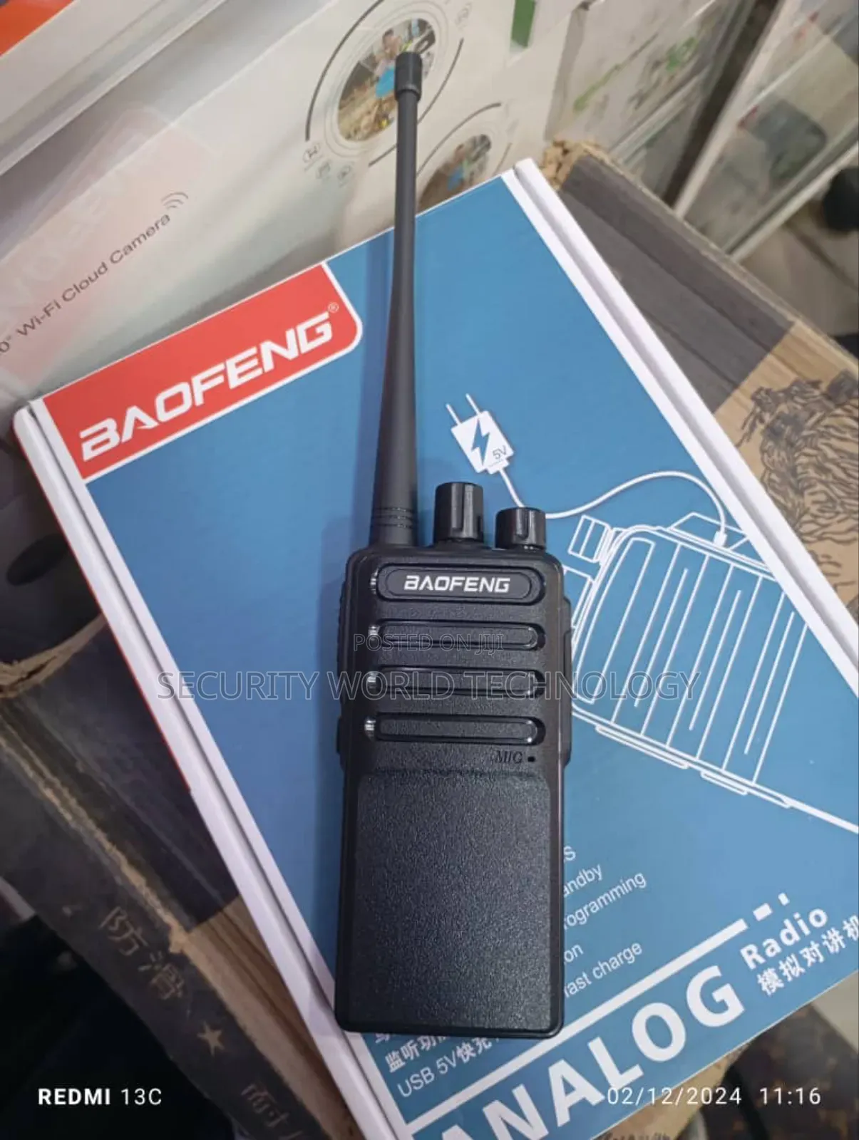 Baoffeng C5 Analog Two Way Walkie Talkies