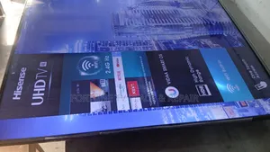 Hisens 58 Inches Smart Tv