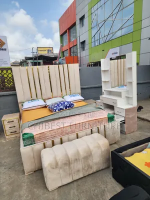 Brand New 6by6 Bed With Dresser, Drawers and Footrest