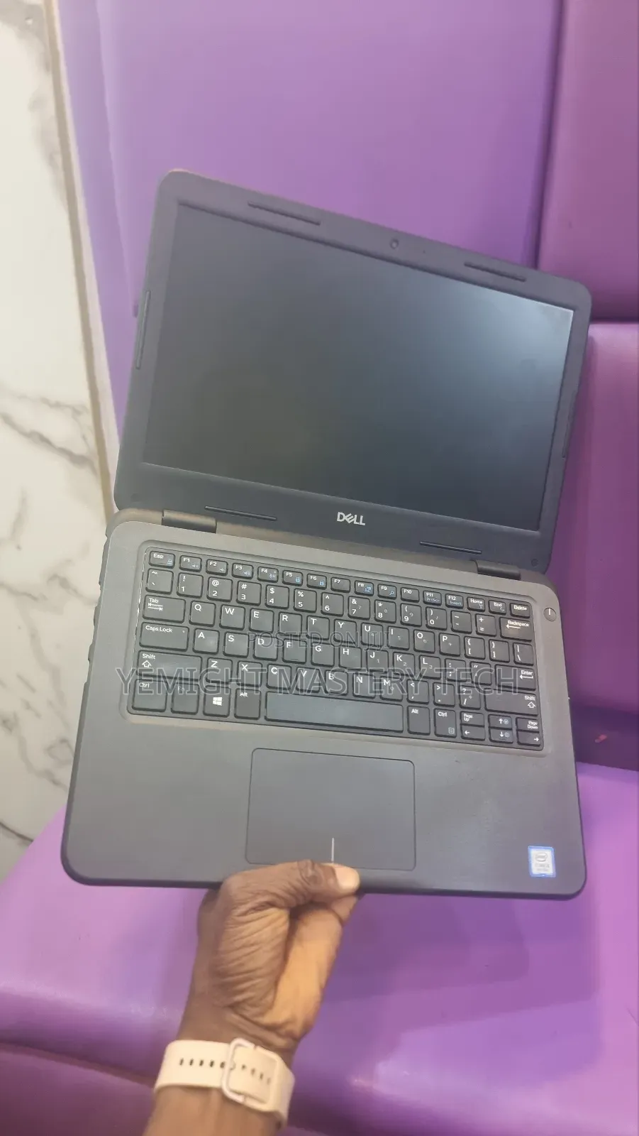 Laptop Dell Latitude 3310 8GB Intel Core i3 SSD 256GB