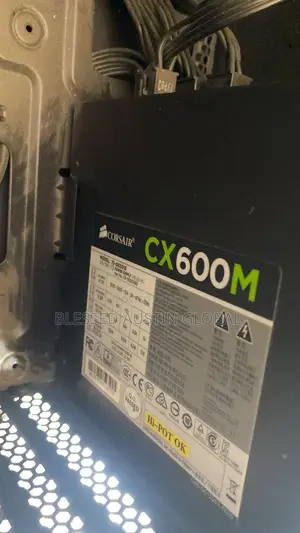 650 Watts Corsair Power Pack