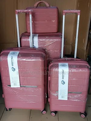 Photo - Gp Set of 4 Expandable Unbreakable Boxes With Anti Theft Zip