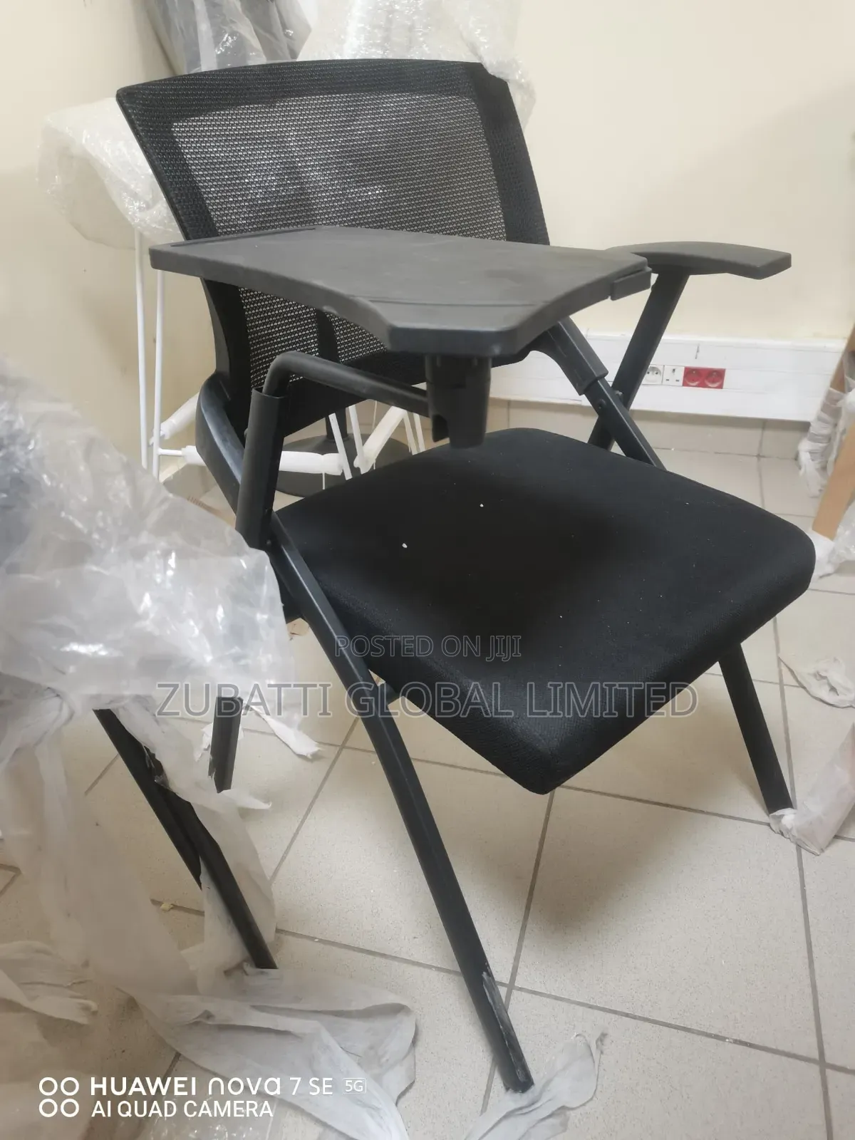 Students Foldable Chair With Writing Pad