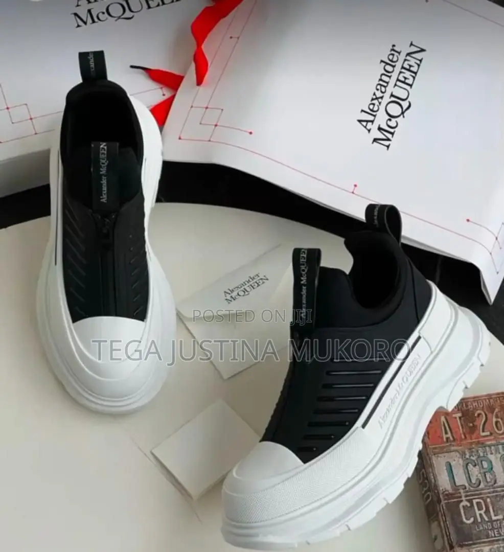 Alexander McQueen Sneakers