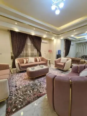 7 Seater Luxurious Parlour