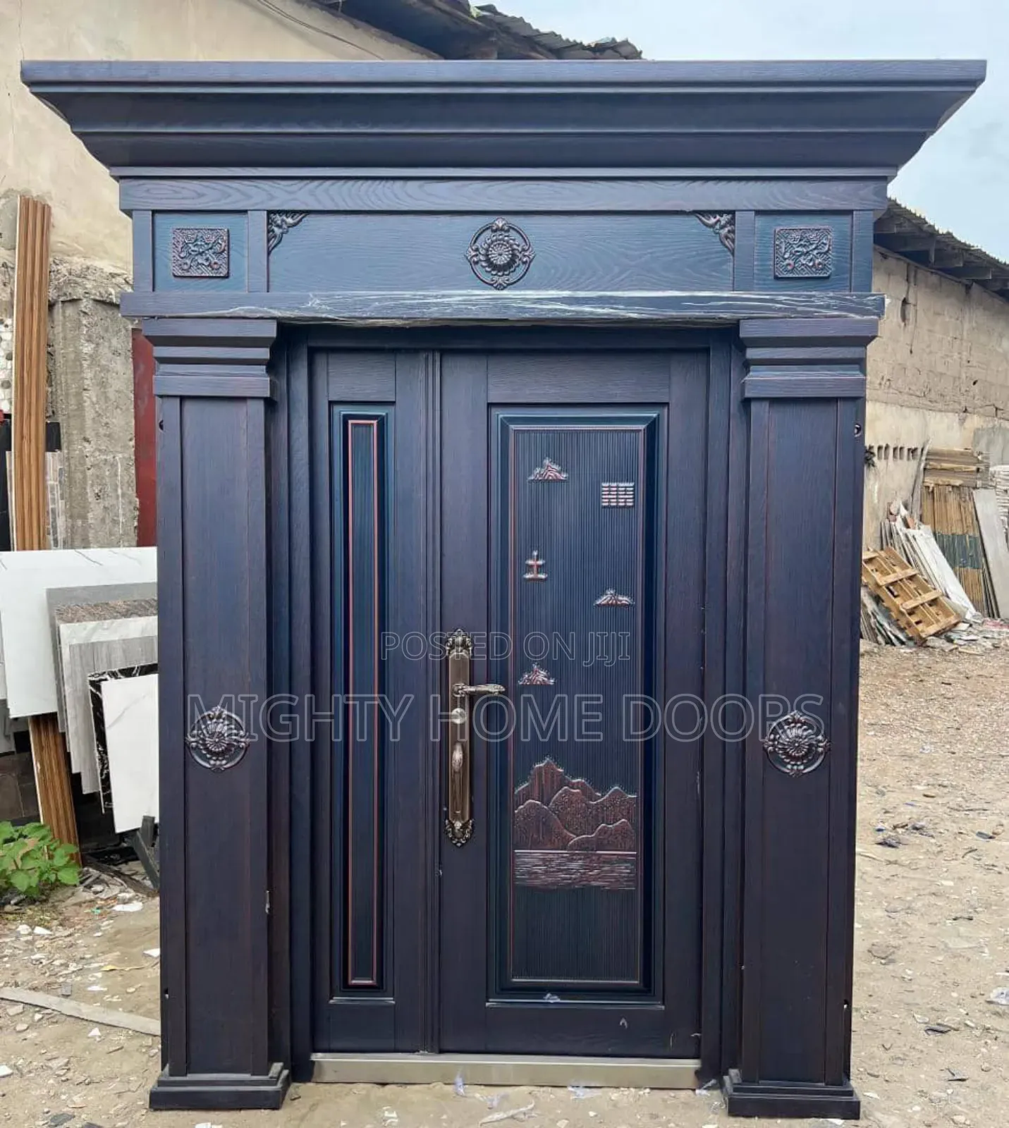 4ft Black Copper Door With Piller.