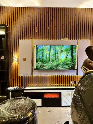 High Glossy Tv Console