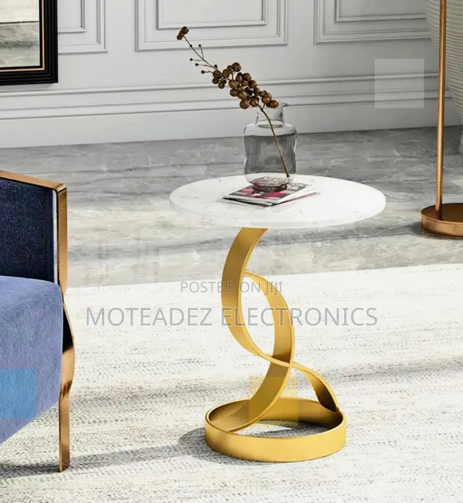 Creative Classic Nordic Modern Spiral Neck Side Table/Stool