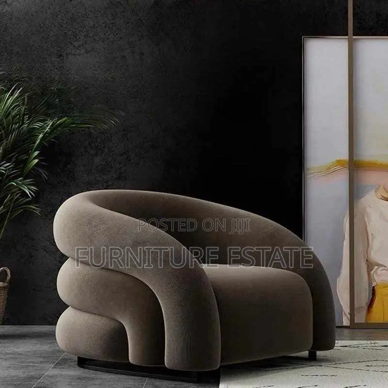 Contemporary Lounge Seat