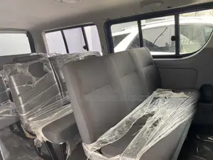 Toyota HiAce 2012 Blue