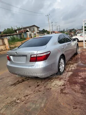 Lexus LS 460 AWD 2010 Silver