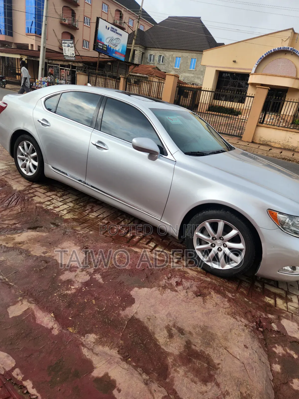 Lexus LS 460 AWD 2010 Silver