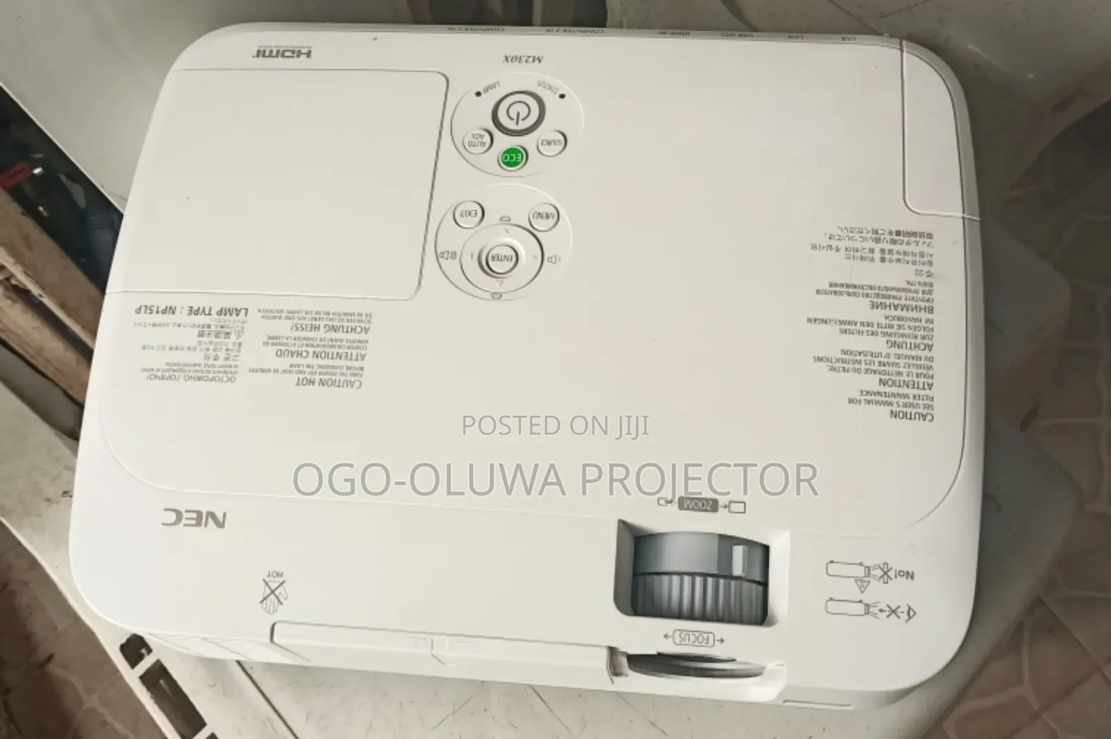 White Nec Hdmi/Computer Projector
