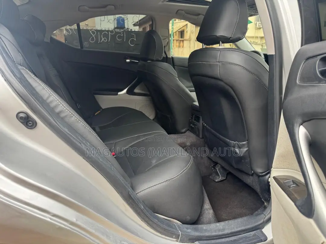 Lexus IS 250 AWD Automatic 2012 Silver