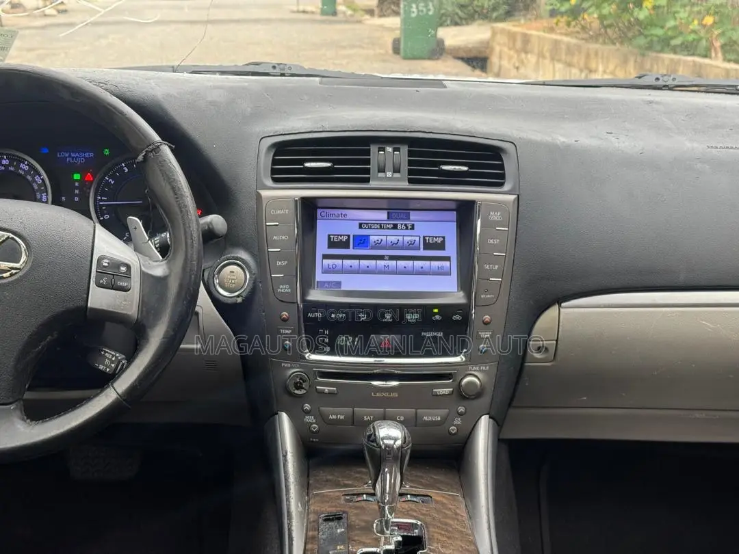 Lexus IS 250 AWD Automatic 2012 Silver