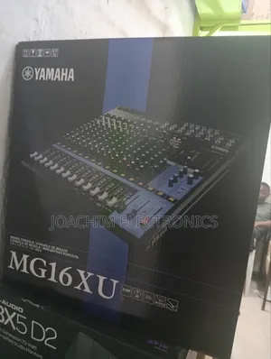 16xu Professional Yamaha Mixer