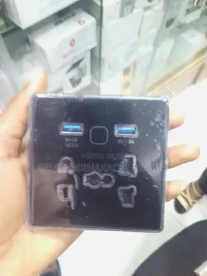 Smart Single Socket