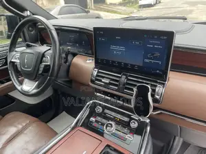 Lincoln Navigator 2023 Black