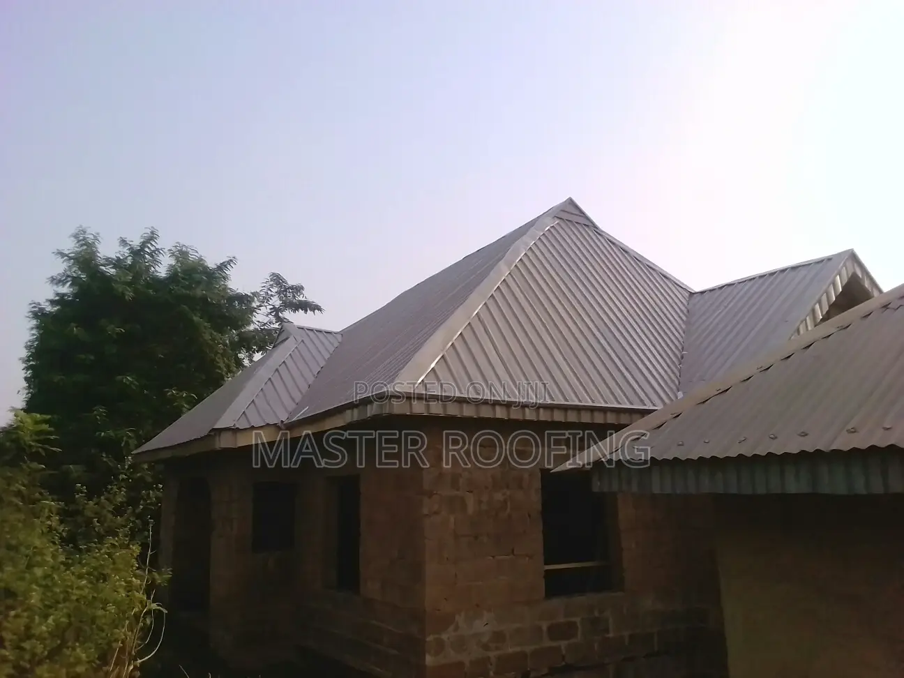 Aluminum Longspan and Steptile Roofing Sheet.