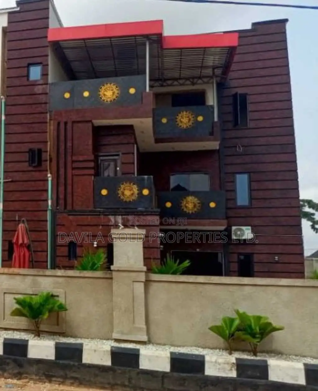 Luxurious Hotel