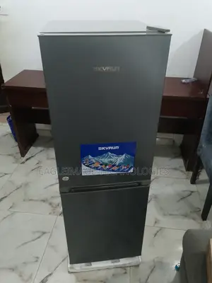 Skyrun Fresh Valut 170l Double Door Refrigerator BCD-