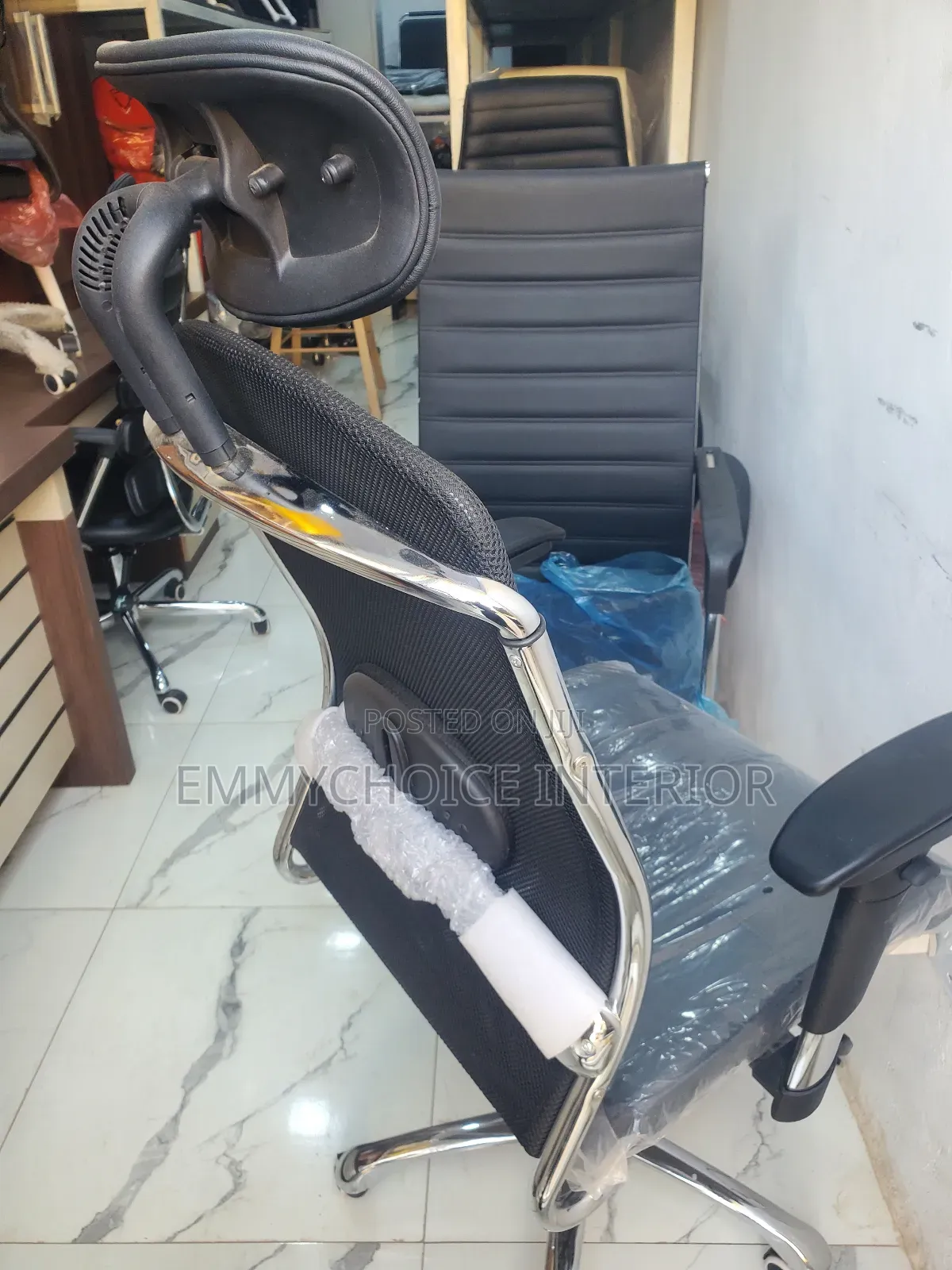 Super Executive Office Chair With Headrest