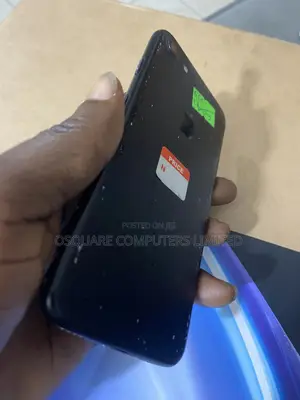 Apple iPhone 7 128 GB Black
