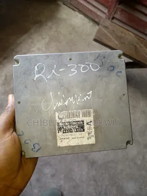 Lexus Rx 300 Ecu (Brainbox).