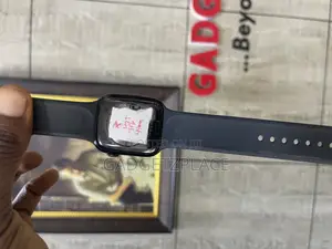 Apple Watch Series 8