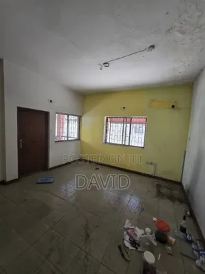 4bdrm Duplex in Omole Phase 2 for rent