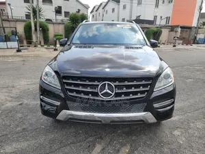 Mercedes-Benz M Class ML350 4MATIC 4dr SUV AWD (3.5L 6cyl 7A) 2015