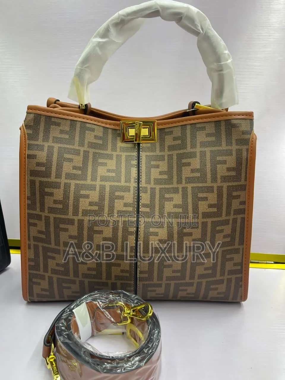 High Quality Fendi Bug Bag