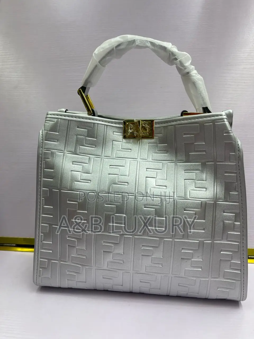 High Quality Fendi Bug Bag