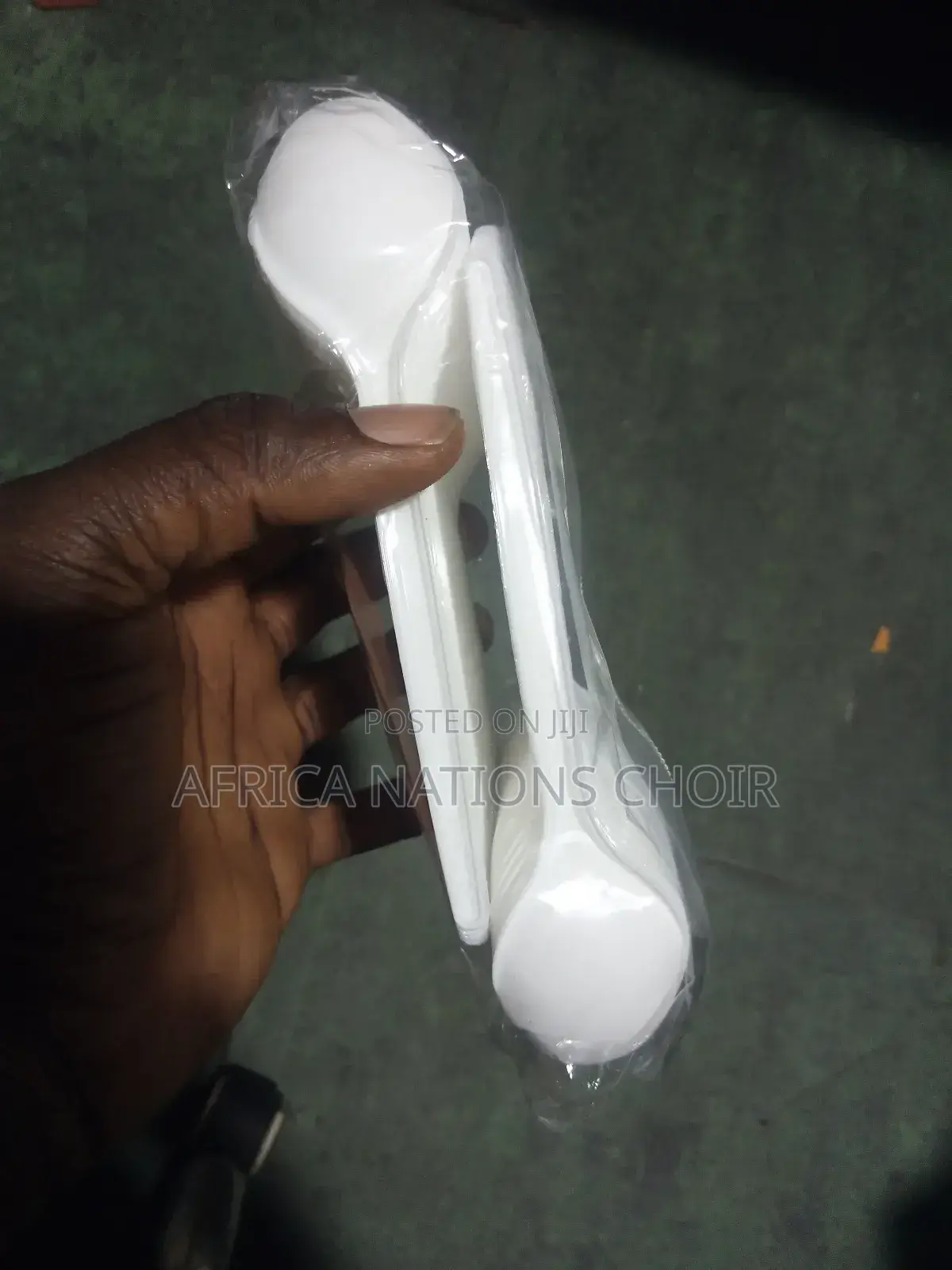 Disposable Plastic Forks or Spoons 100pcs