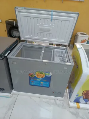Chest Freezer Polystar Model 322