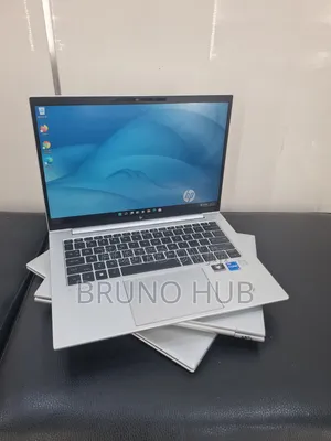Photo - Laptop HP EliteBook 840 G9 16GB Intel Core I5 SSD 512GB
