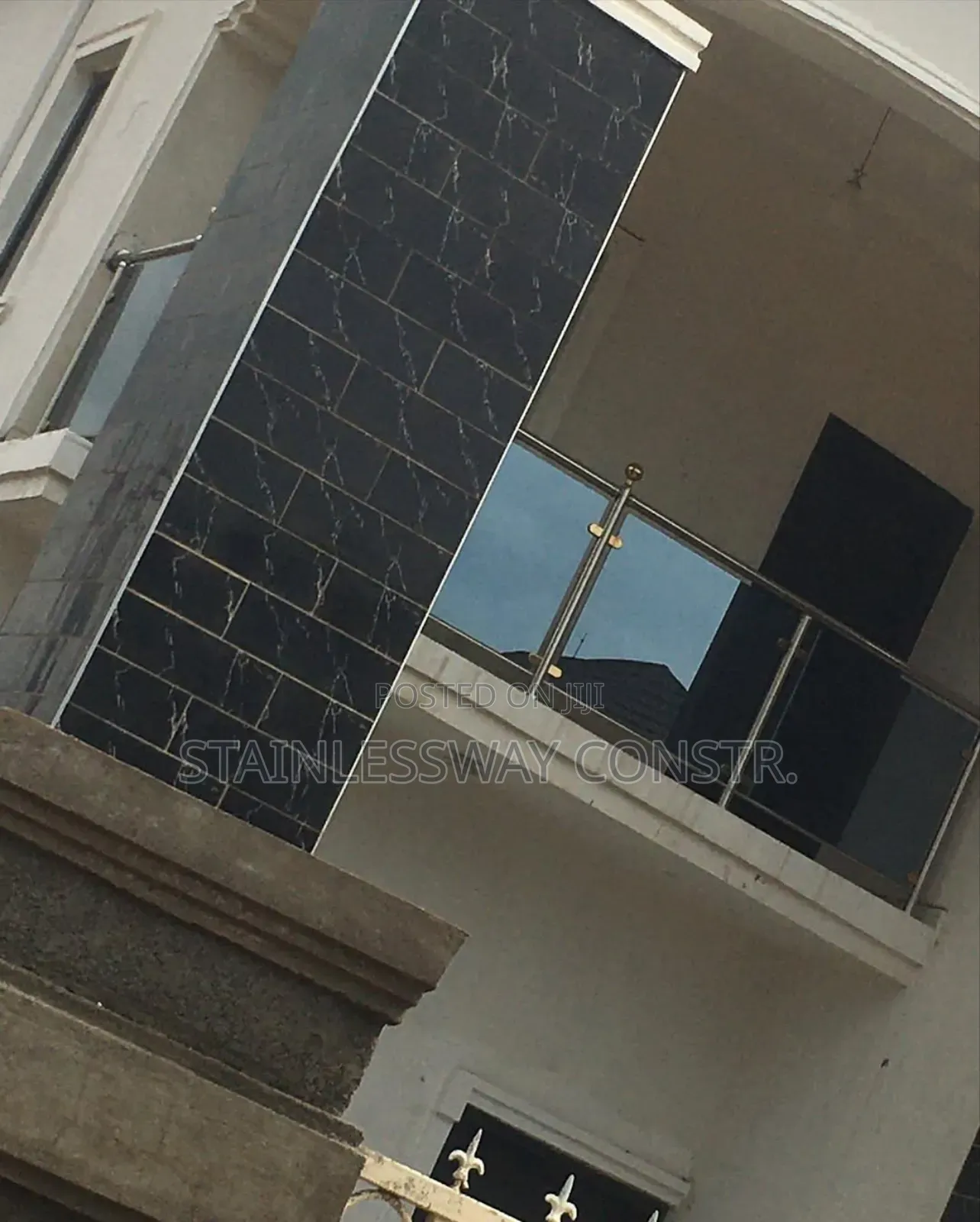 Dark Grey Glass Stainless Railing Crest