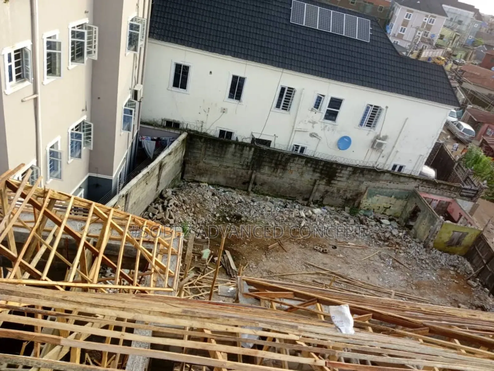 Duplex Roofing Wood Work