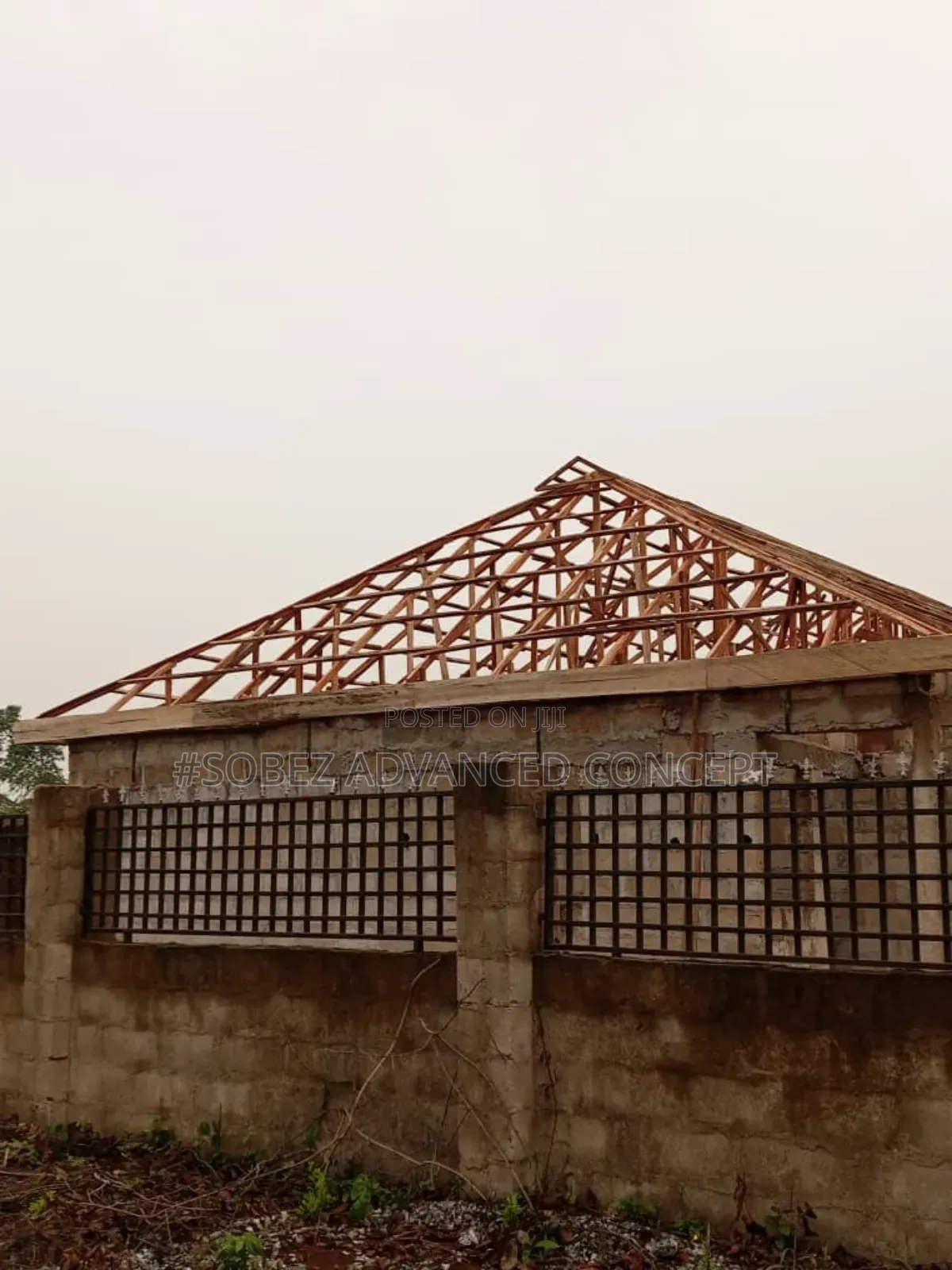 Low-bed Roofing Wood Work