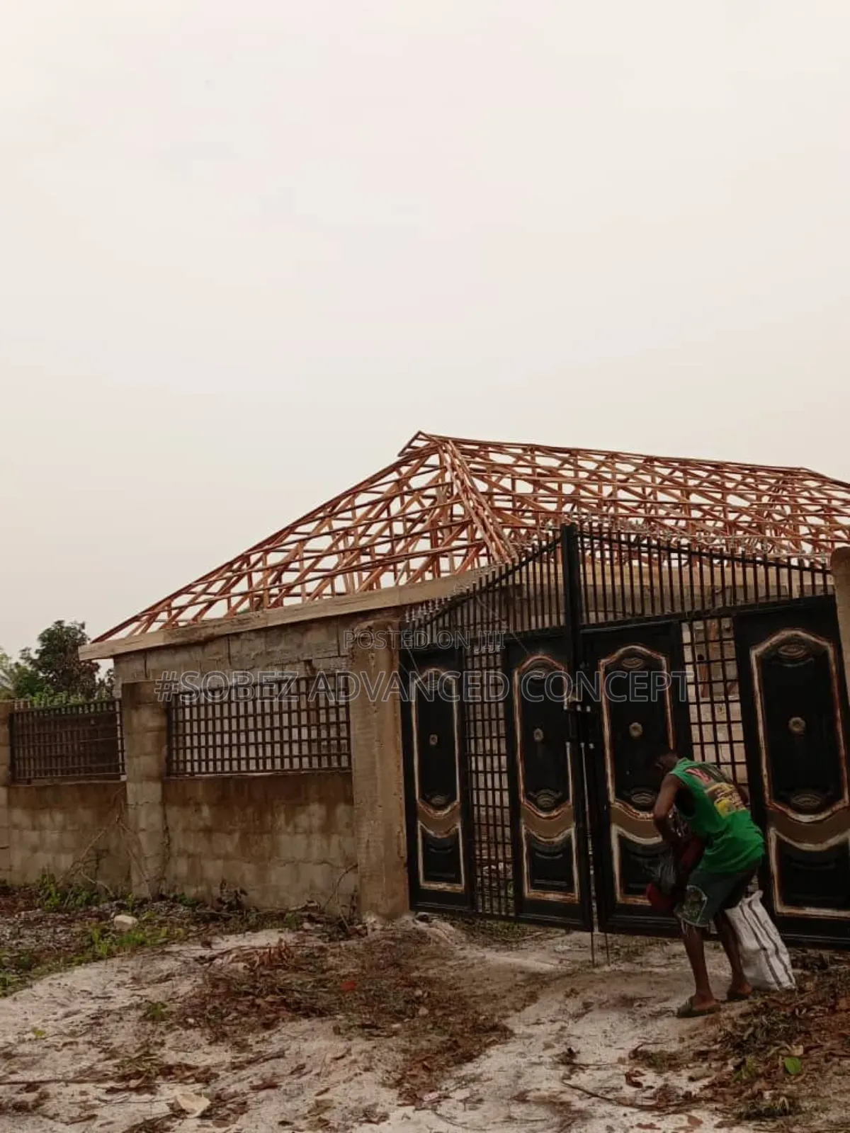 Low-bed Roofing Wood Work