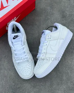 Photo - Original Nike Sb Dunk White