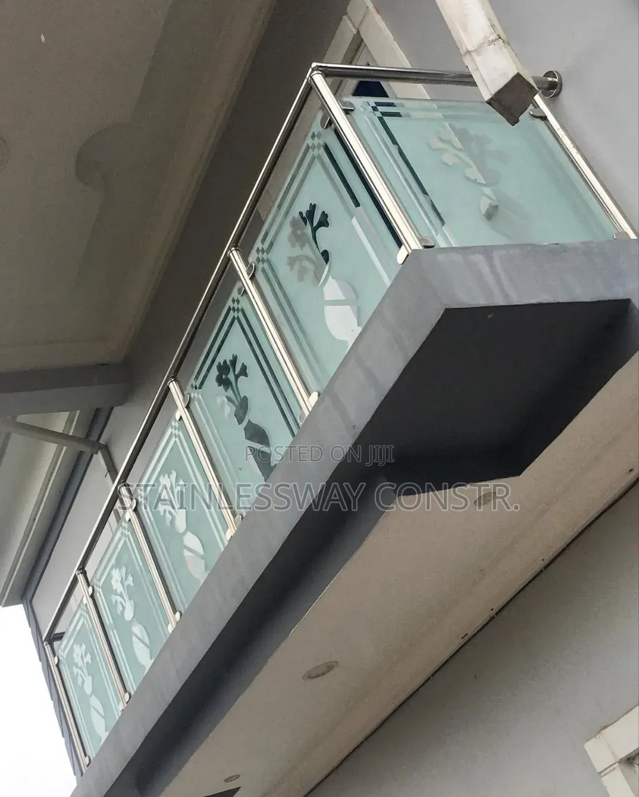 Stainless Balcony Design Glass Railing Wave