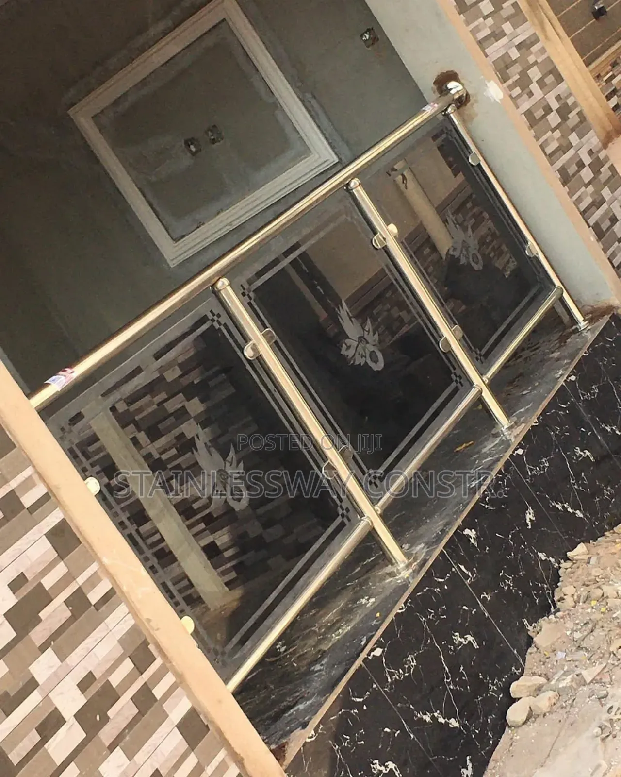 Stainless Dark Grey Glass Railing Sparkspot