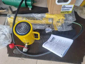 100tons Hydraulic Jack and Pump Complete
Set Enerpac